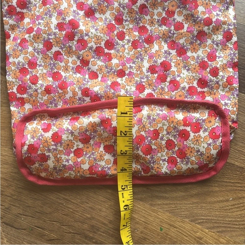 LeSportSac Pink Floral Tote - Picture 5 of 7